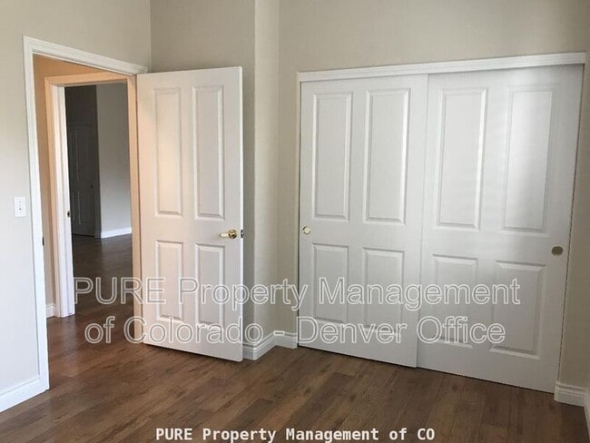 Building Photo - 9201 W Chatfield Pl