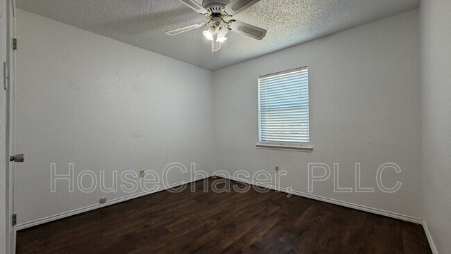 Building Photo - 6610 Huron Ave