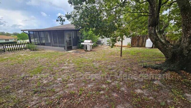 Building Photo - 5149 Higate Rd