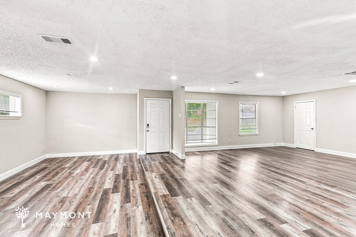 Building Photo - 8502 Richcroft St