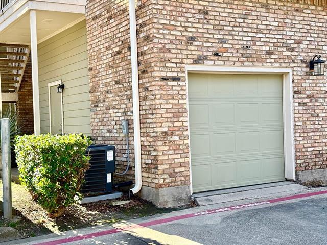 Building Photo - 7151 Gaston Ave