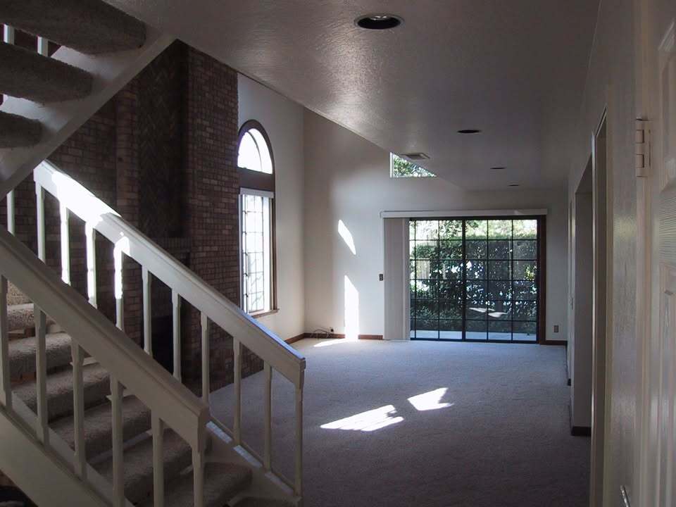 Building Photo - 7537 Jerez Ct