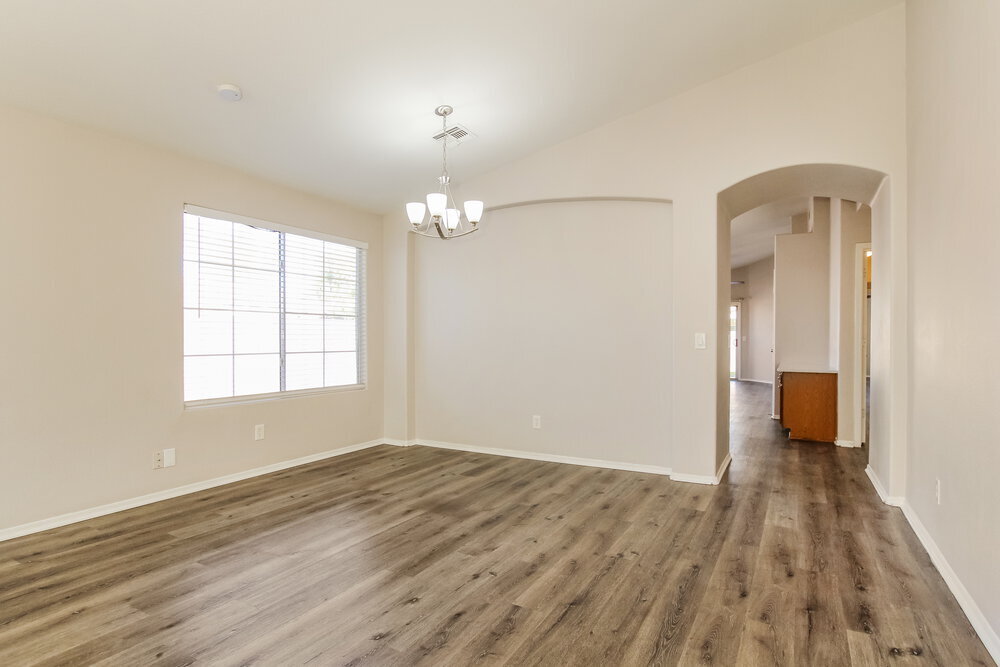 Building Photo - 8234 W Pima St