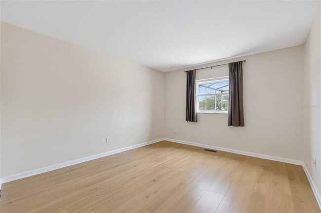 Building Photo - 8137 English Elm Cir