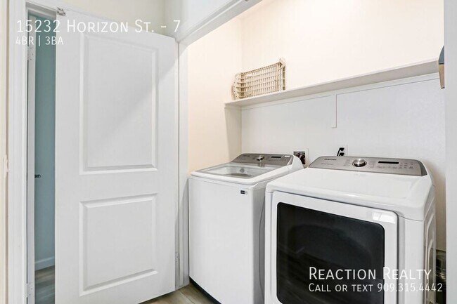 Building Photo - 15232 Horizon St