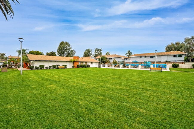 Building Photo - 9615 Adams Ave