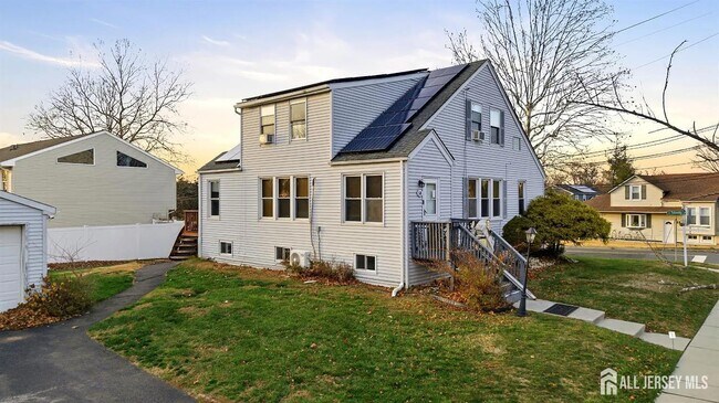 Building Photo - 58 Brotherhood St