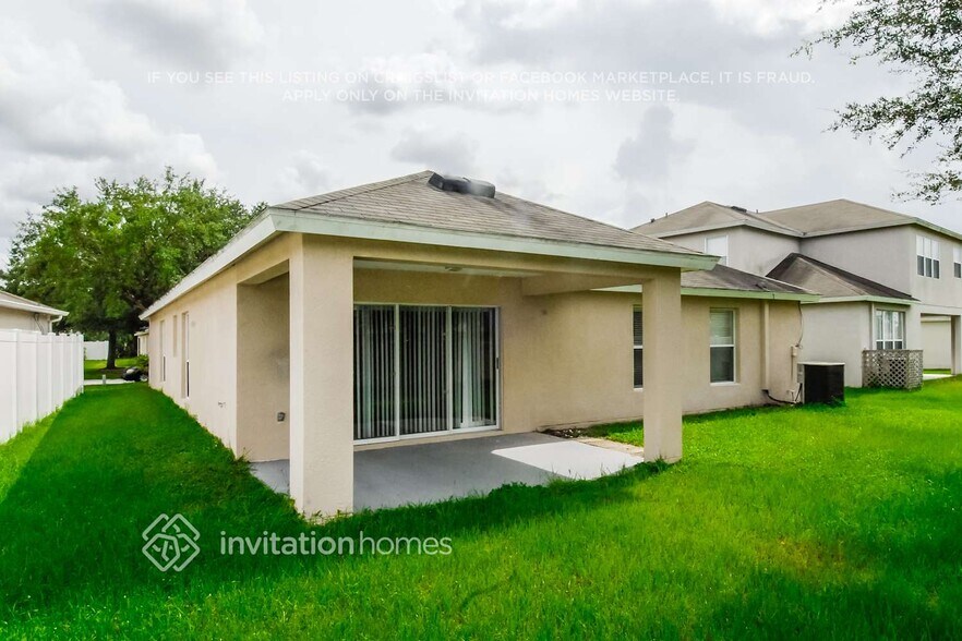 Building Photo - 11632 Tropical Isle Ln