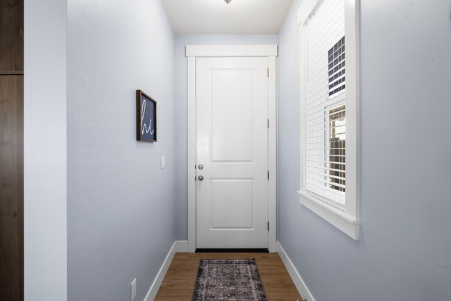 Building Photo - 9030 W Bowie St