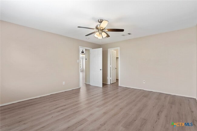 Building Photo - 108 Colt Loop