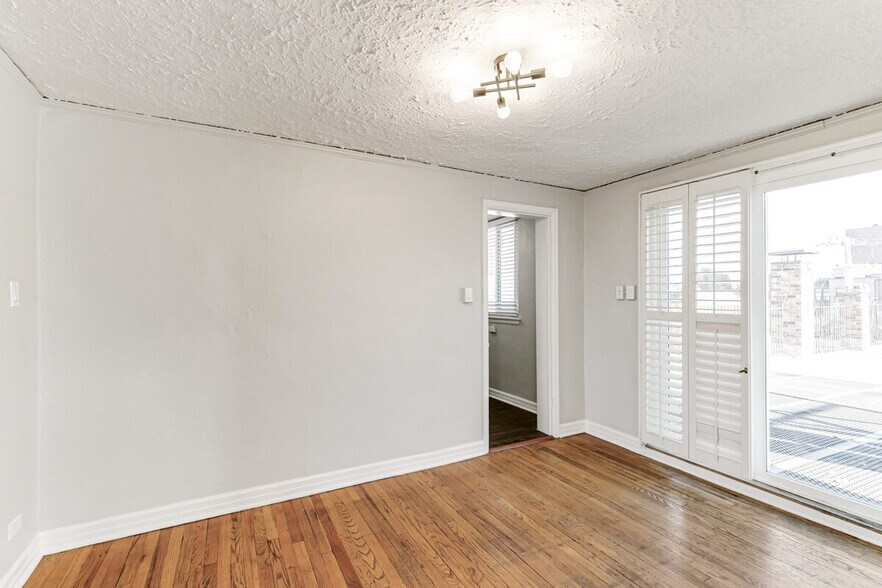 Building Photo - 1666 Detroit St