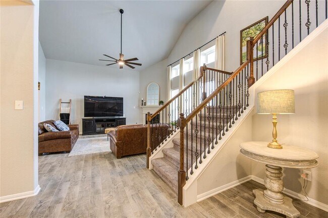 Building Photo - 5439 Rustic Ruby Dr
