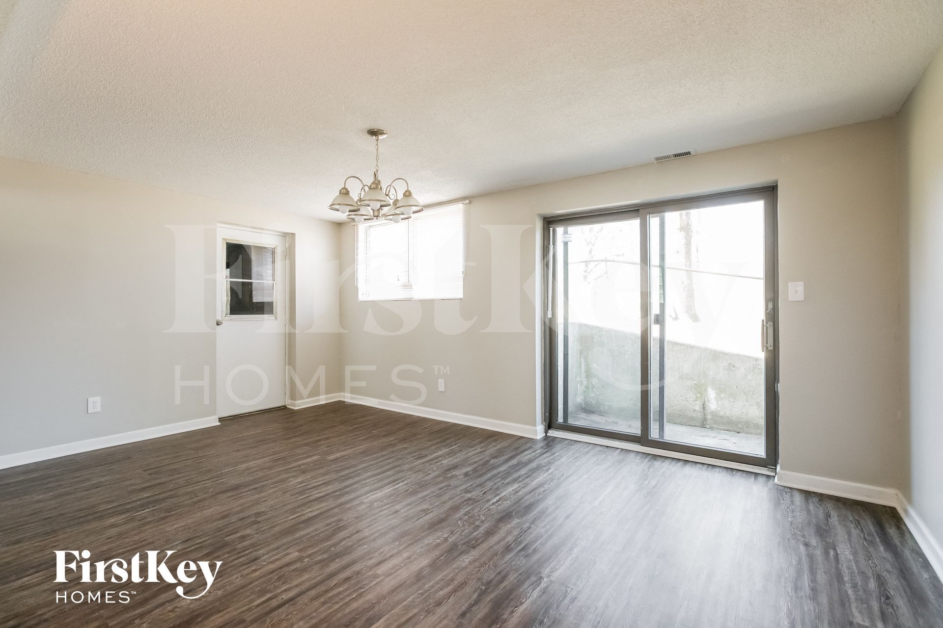 Building Photo - 2020 Belmont Blvd