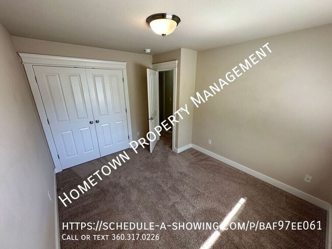 Building Photo - 4235 Cashmere Dr NE