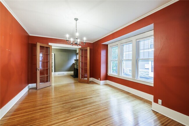 Building Photo - 100 Highland Ave
