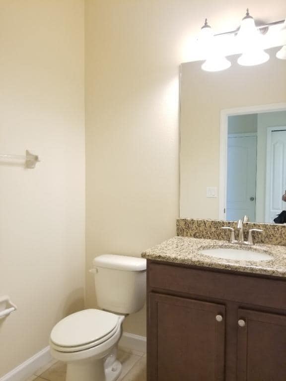 Building Photo - 15186 Evergreen Oak Loop