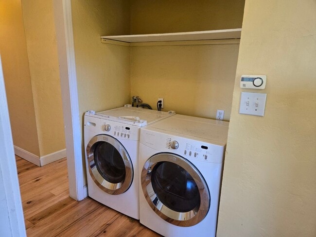 Building Photo - Large home near SDSU available immediately.