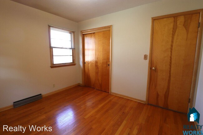 Building Photo - 2 br, 1 bath House - 6712 Cleveland Ave.