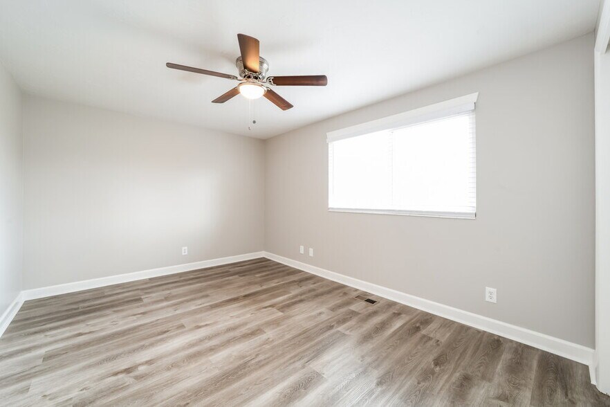 Building Photo - 10318 Leilani Dr