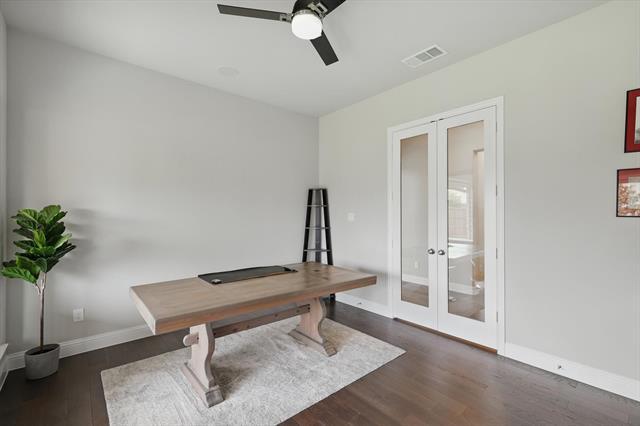 Building Photo - 4160 Dewberry Ln