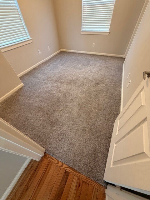 Building Photo - 1141 W 24th St