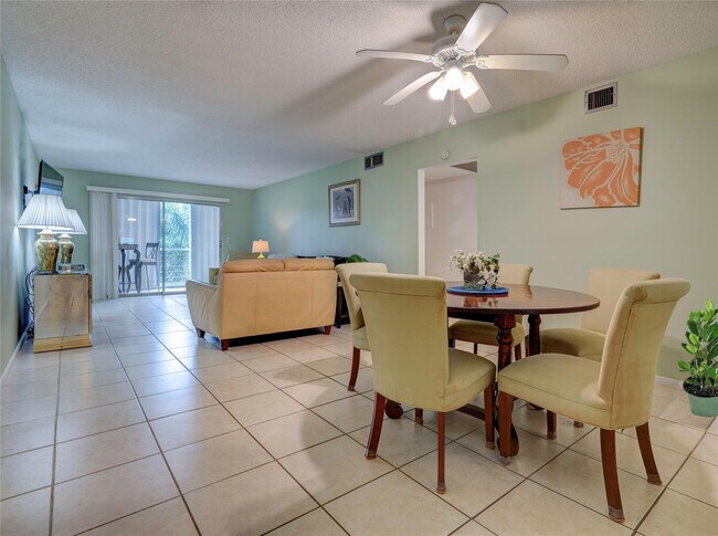 Building Photo - 3102 Portofino Point