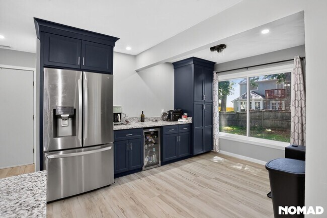 Building Photo - 1620 Winthrope Dr