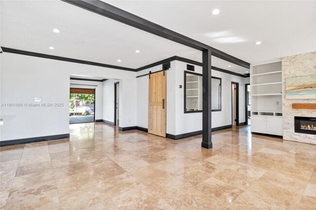 Building Photo - 10981 SW 47th St