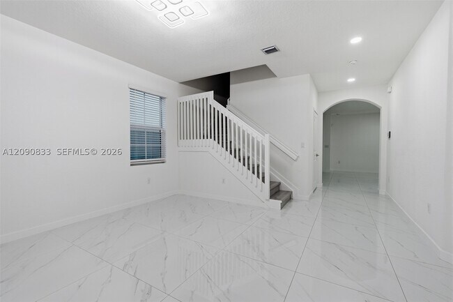 Building Photo - 24423 SW 118 Ave