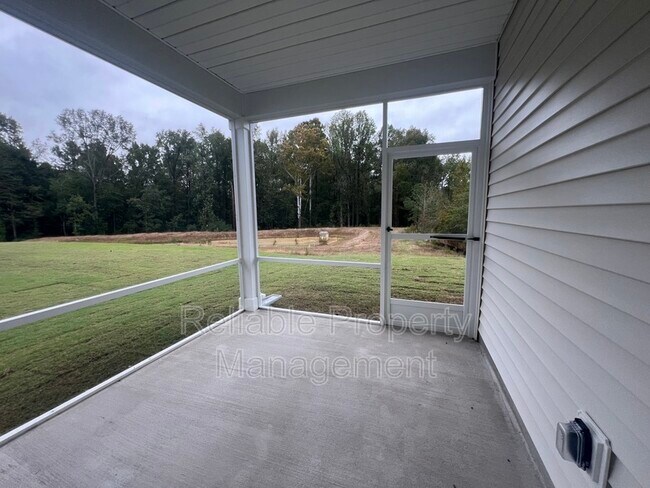 Building Photo - 651 Roy Adams Rd