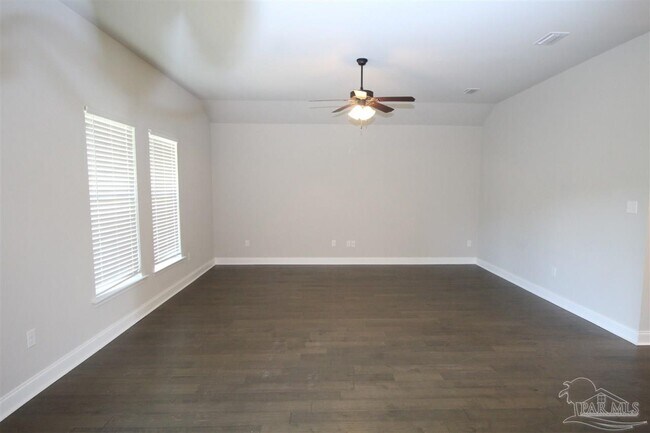 Building Photo - 8809 Bellawood Cir