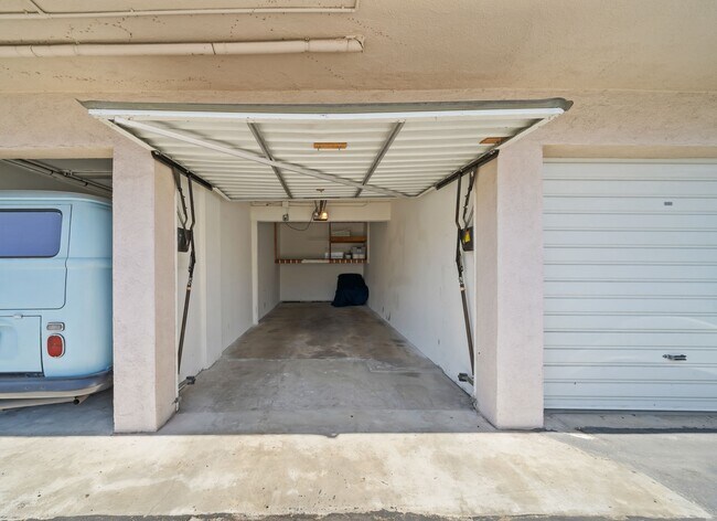 Building Photo - 1517 Harvard St