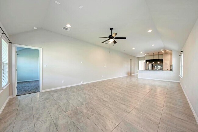 Building Photo - 2969 Diego Dr