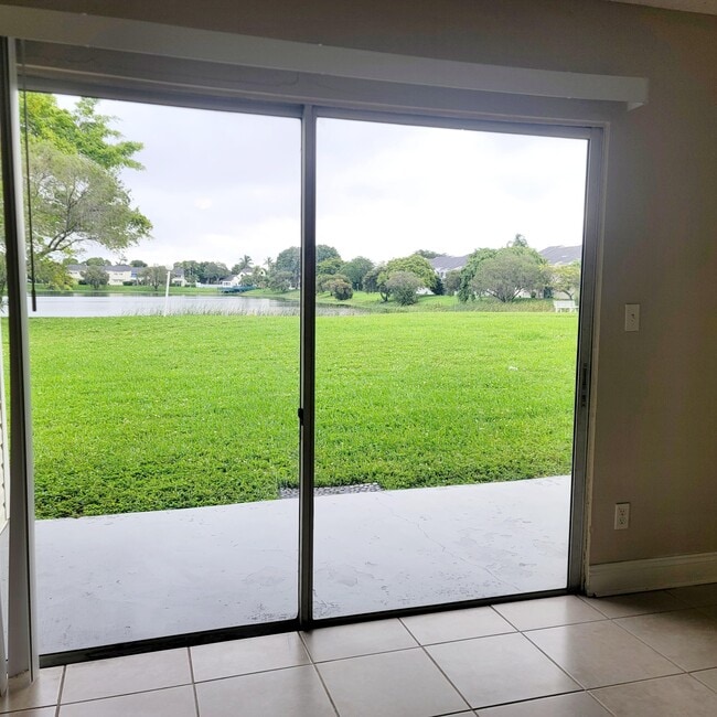 Building Photo - 3421 NW 44th St