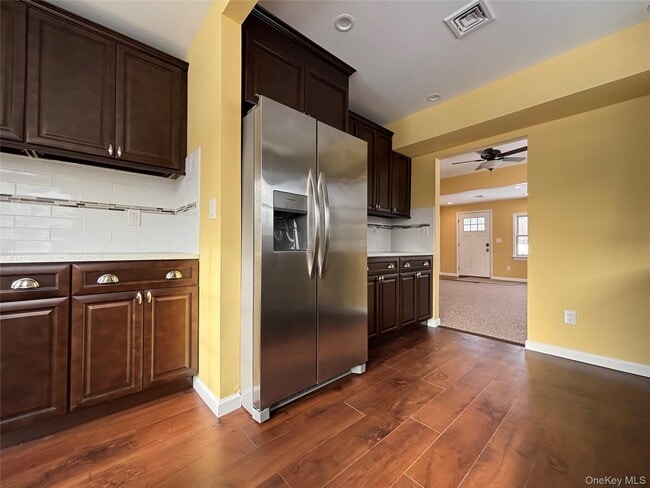 Building Photo - 45 Waterstone Rd