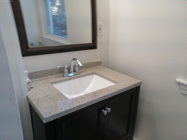 Building Photo - 65-67 4th Ave