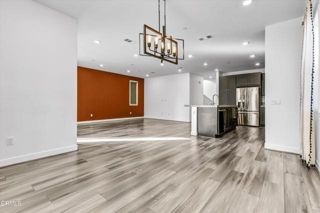 Building Photo - 551 Jubilee Pl