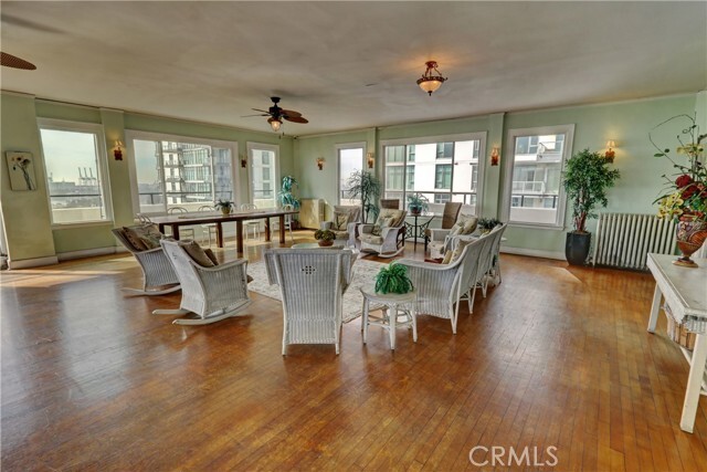 Building Photo - 360 W Ocean Blvd