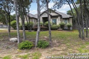 Building Photo - 944 Wilderness Oaks