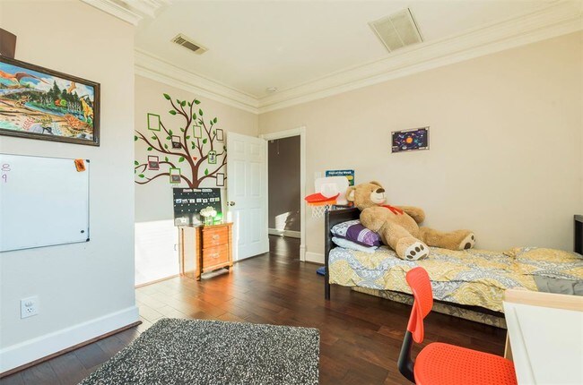 Building Photo - 702 Windbreak Trail