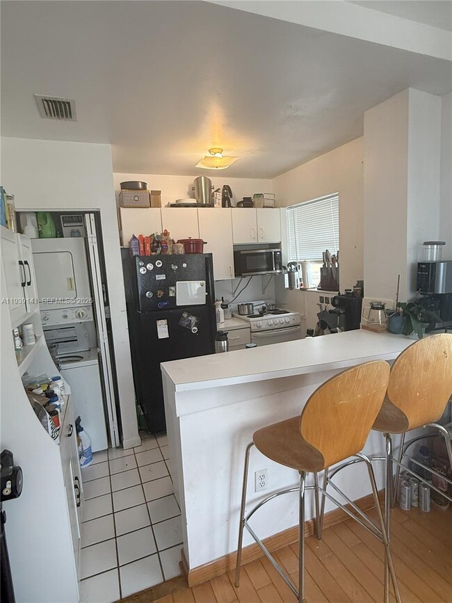 Building Photo - 1255 Pennsylvania Ave