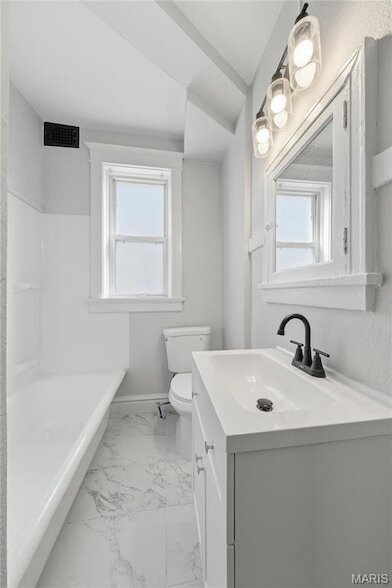 Building Photo - 4643 Evans Ave