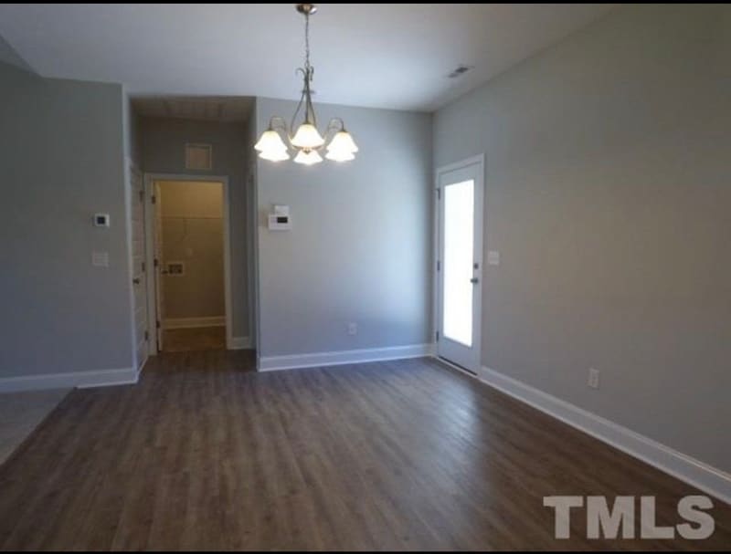 Building Photo - 108 Dogwood Ln