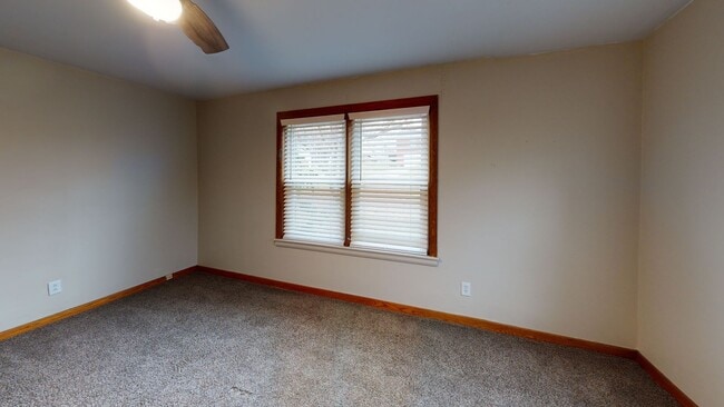 Building Photo - Charming 3-Bedroom, 2-Bath Single-Family H...