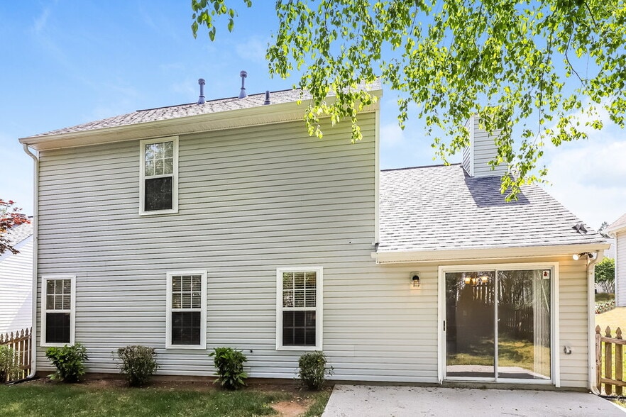 Building Photo - 3130 Sentinel Pkwy