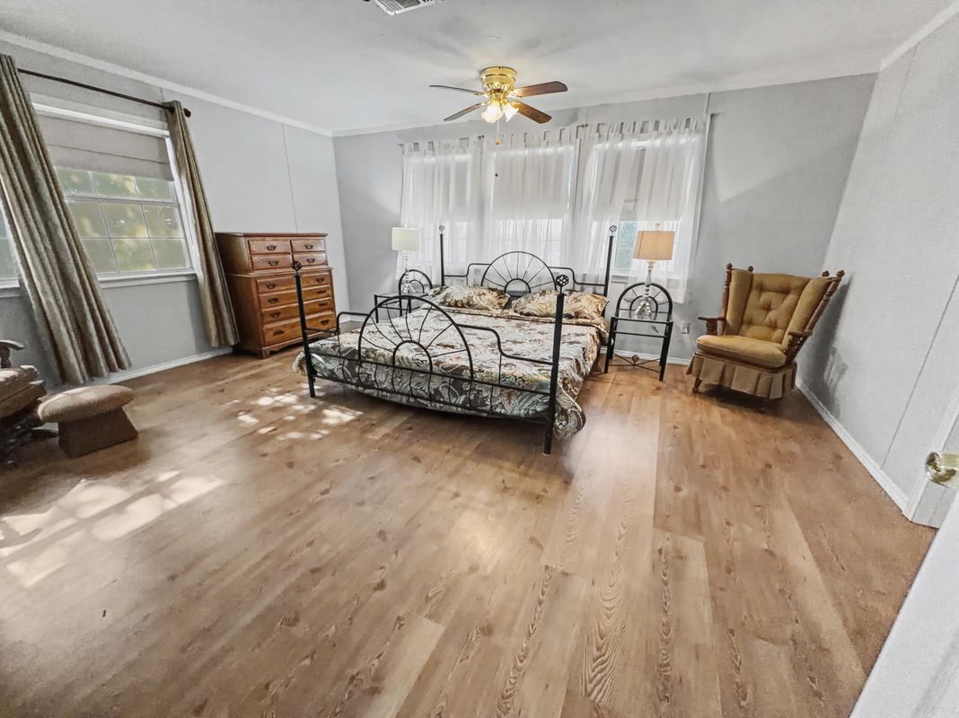 Building Photo - 230 Farm to Market Road 1283