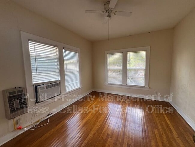 Building Photo - 3762 W 7th St