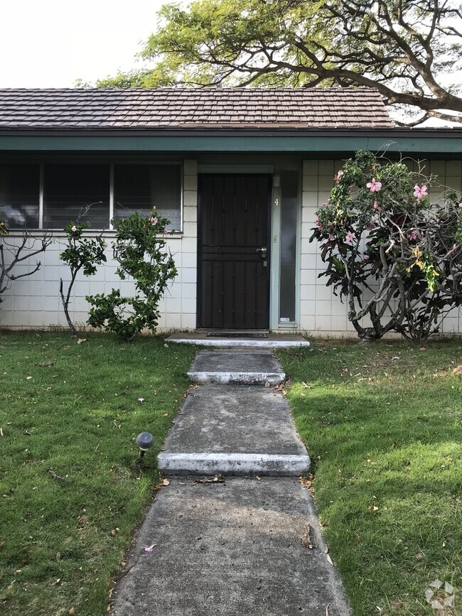 Building Photo - Great location!  Near Kahala mall, great s...