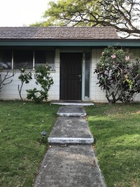 Building Photo - Great location!  Near Kahala mall, great s...