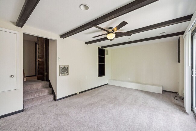 Building Photo - 2832 Jermantown Rd